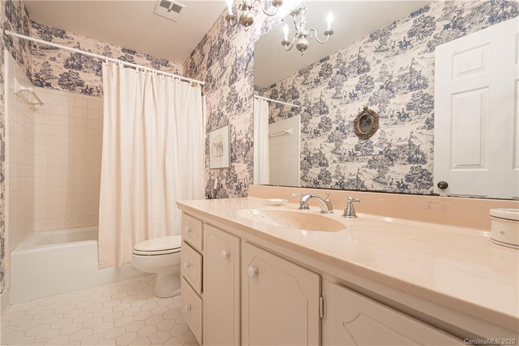 2044 Stedwick Place Charlotte NC 28211