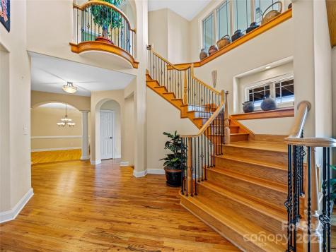 206 Summershade Court Asheville NC 28806