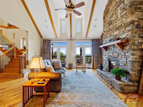 206 Summershade Court Asheville NC 28806