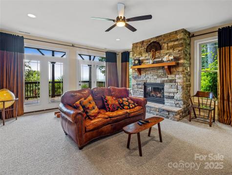 206 Summershade Court Asheville NC 28806