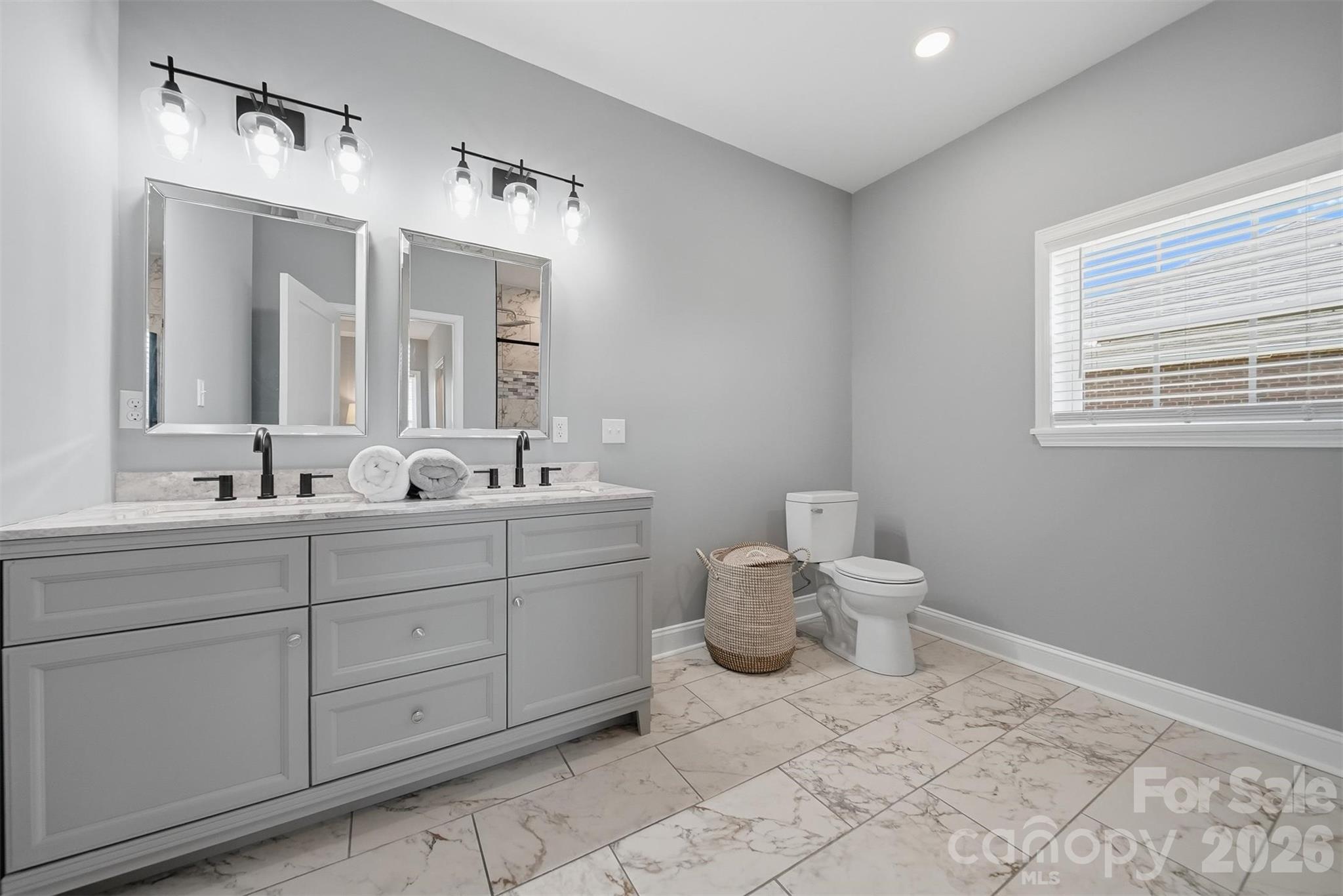 418 Huntington Woods Street SE Lenoir NC 28645