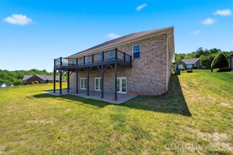418 Huntington Woods Street SE Lenoir NC 28645