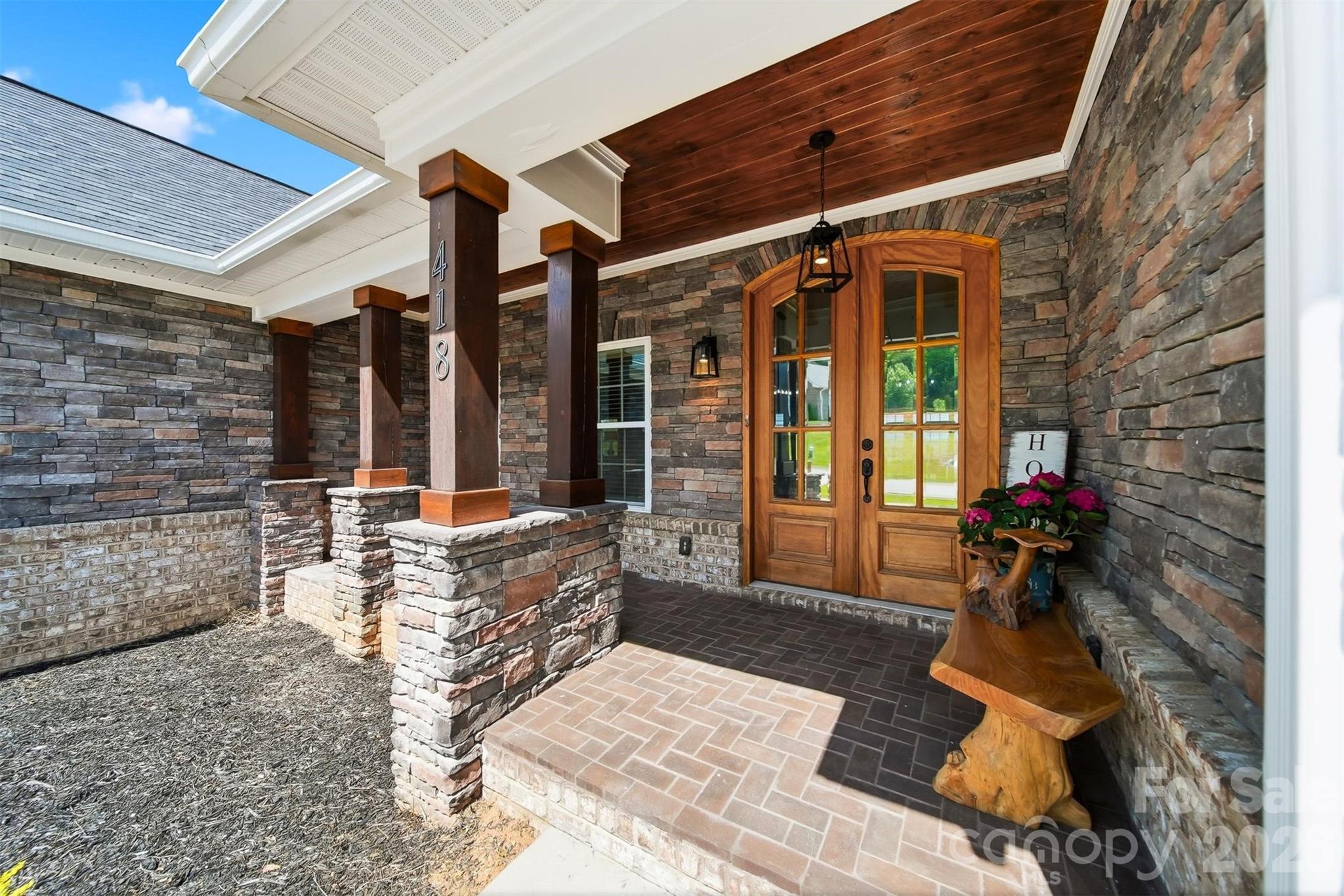 418 Huntington Woods Street SE Lenoir NC 28645