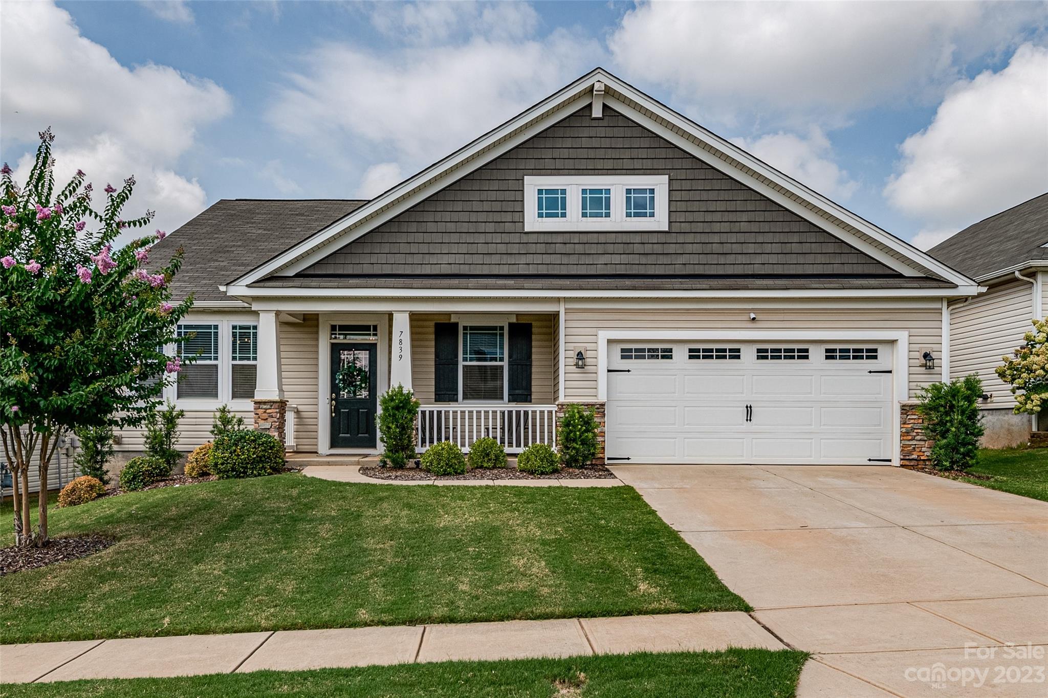 7839 Meridale Forest Drive Charlotte NC 28269