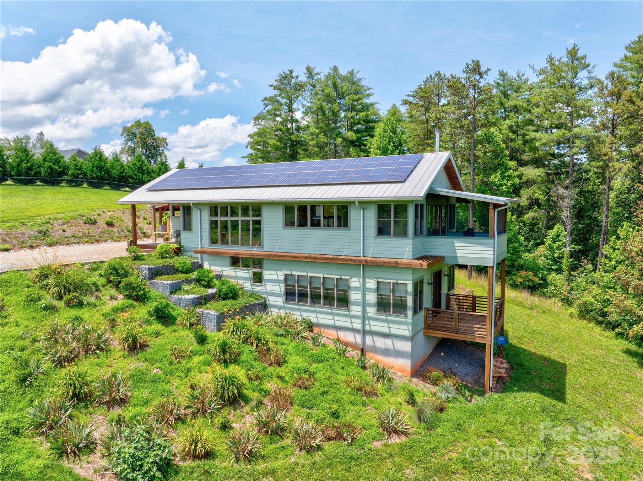 13 New Home Road Marshall NC 28753