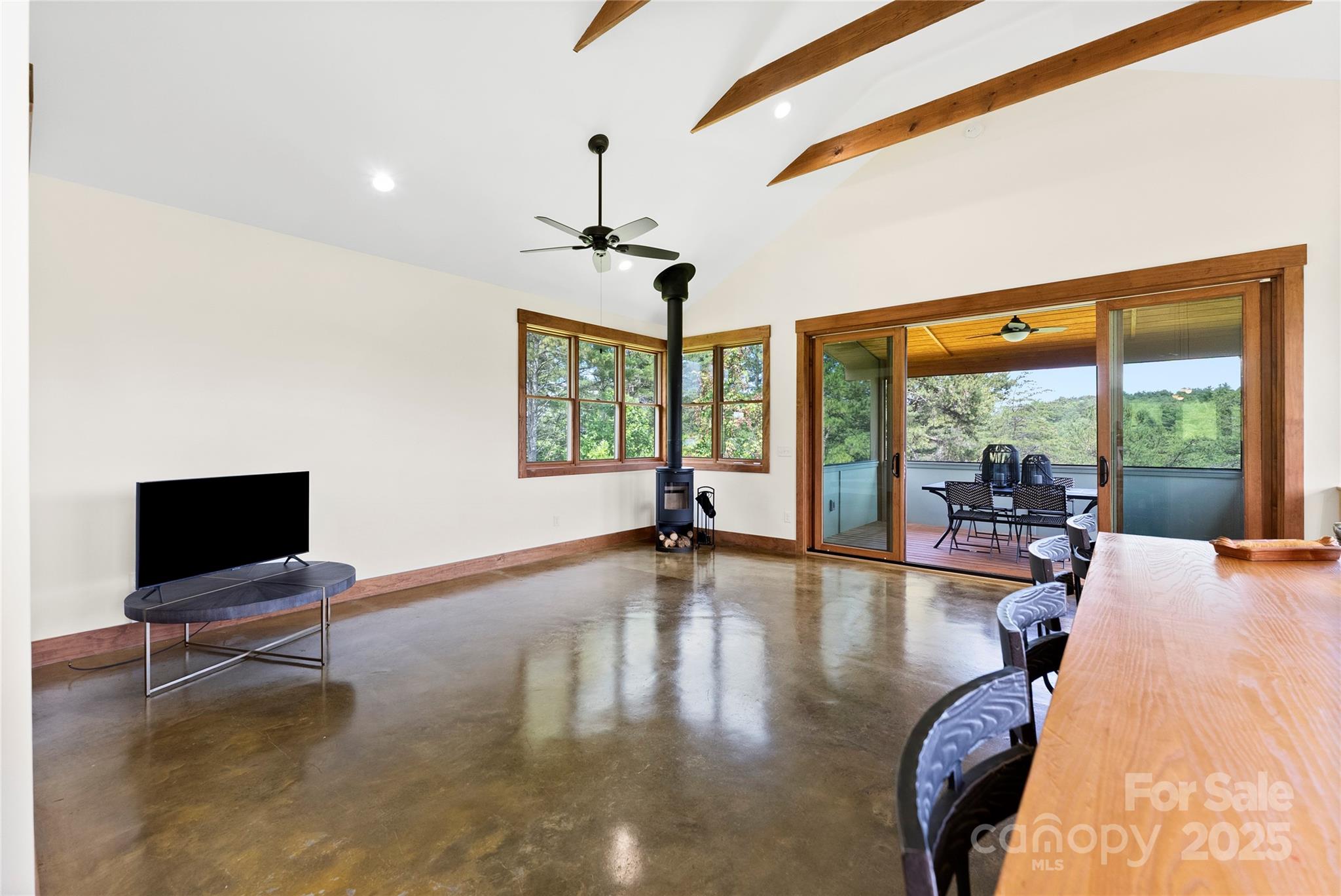 13 New Home Road Marshall NC 28753
