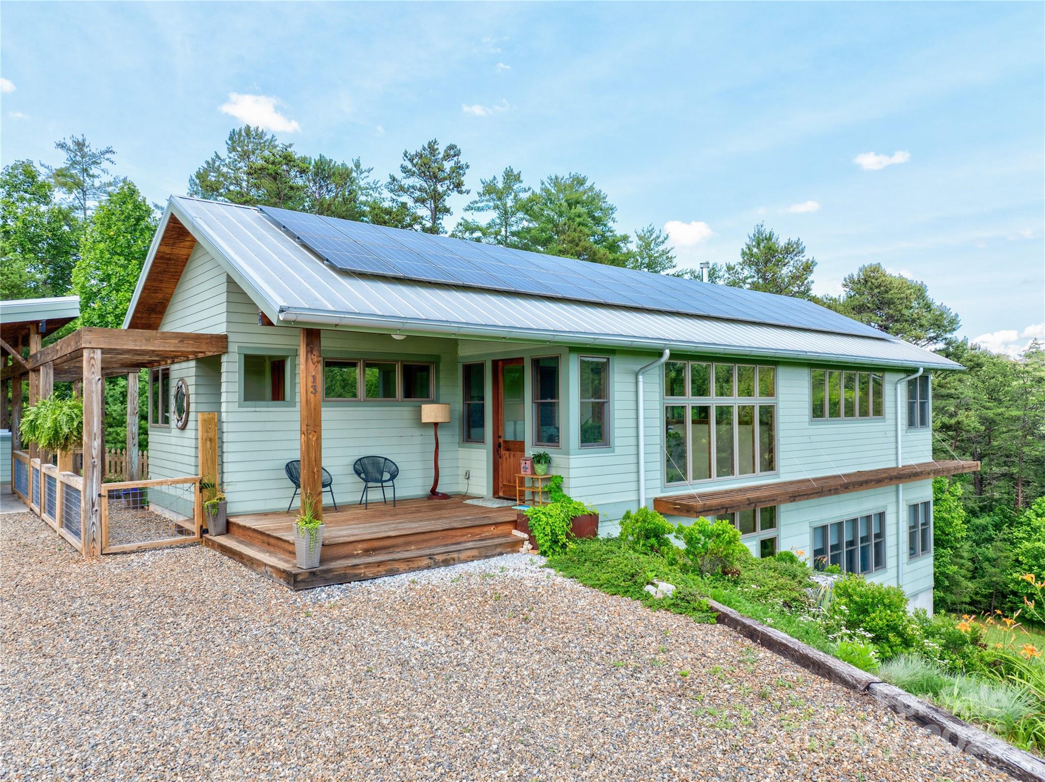 13 New Home Road Marshall NC 28753