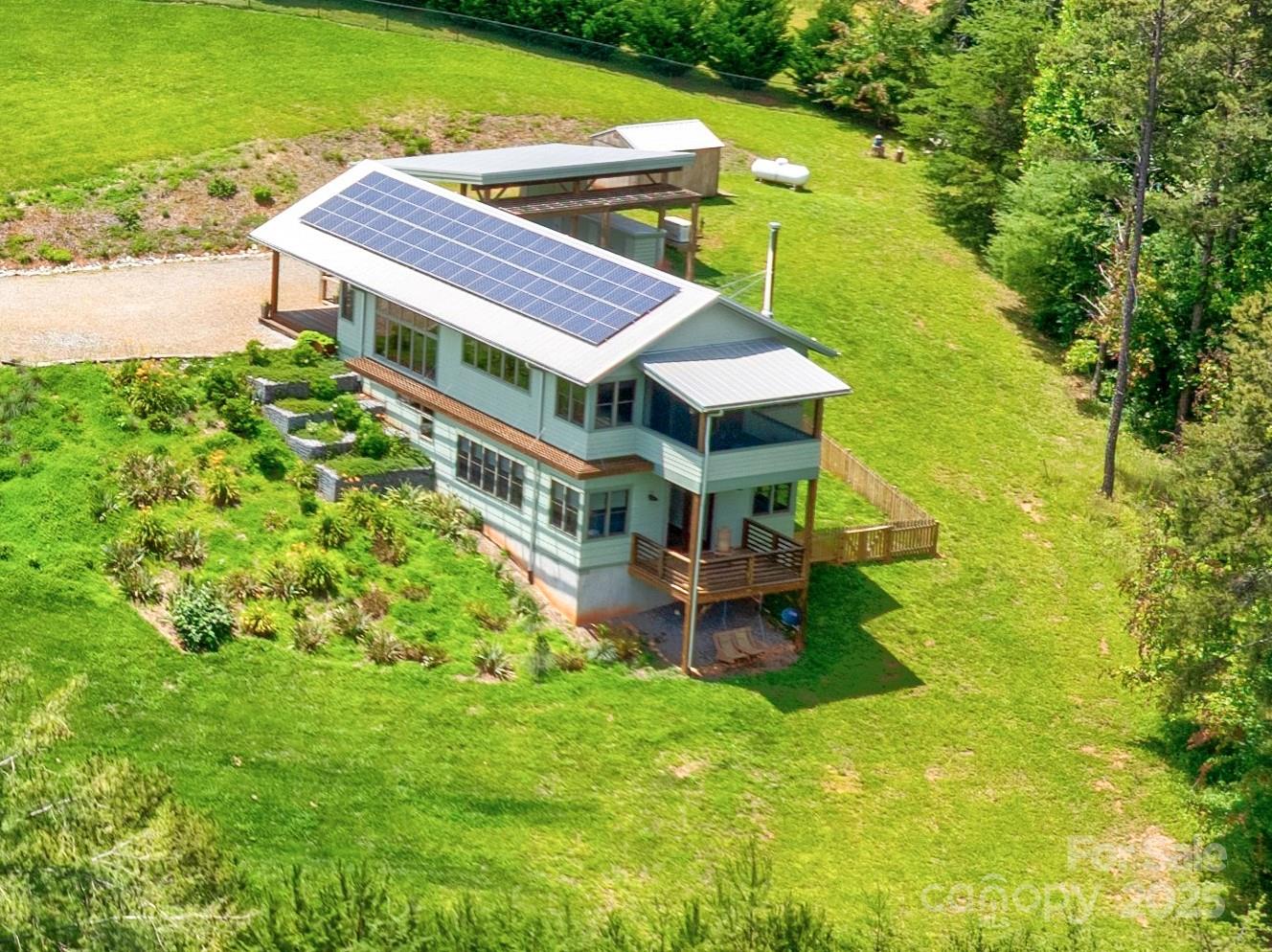 13 New Home Road Marshall NC 28753