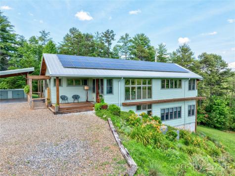 13 New Home Road Marshall NC 28753