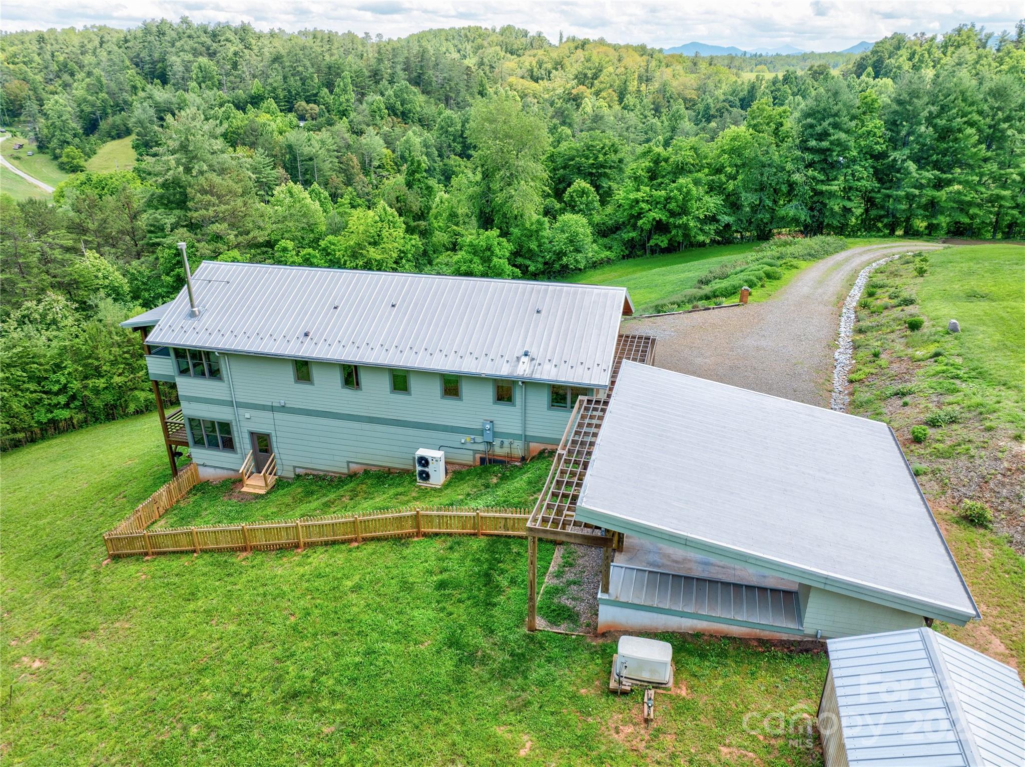 13 New Home Road Marshall NC 28753