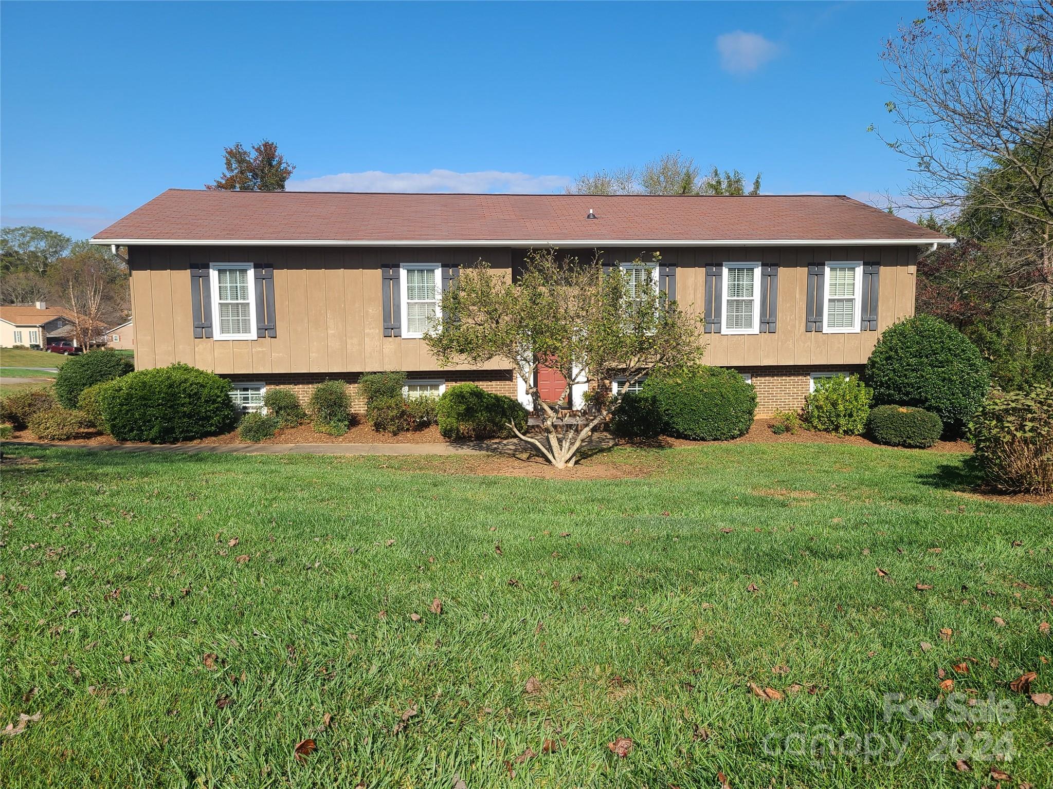 3626 10th Street Drive NE Hickory NC 28601