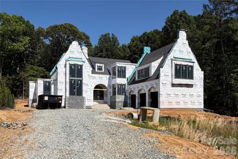 8023 Litaker Manor Court Charlotte NC 28270