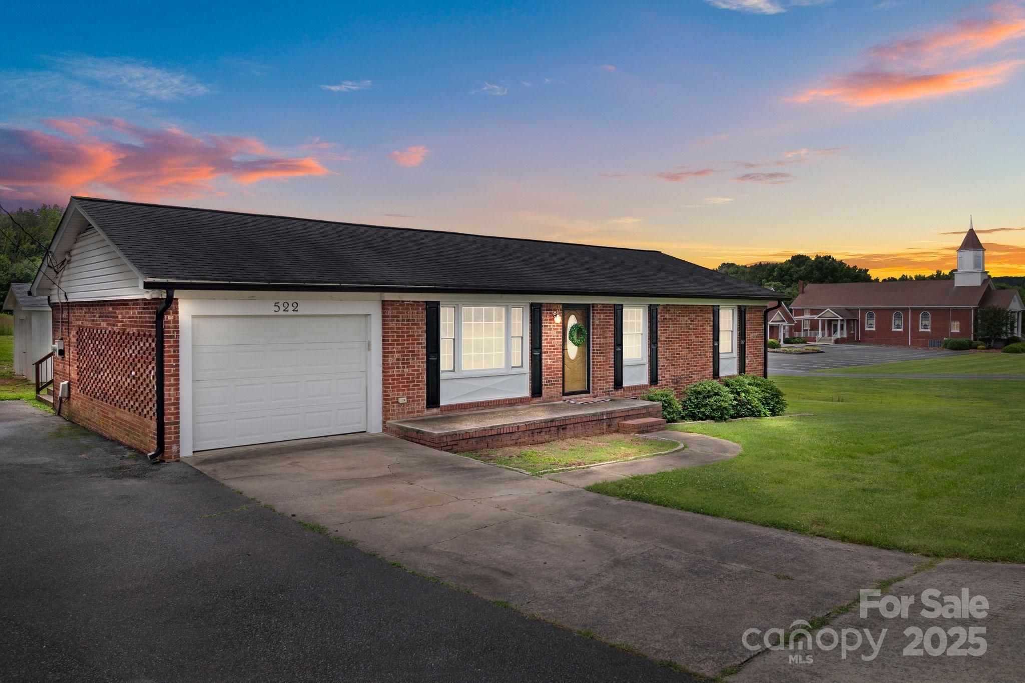 522 NE Connector Highway Albemarle NC 28001