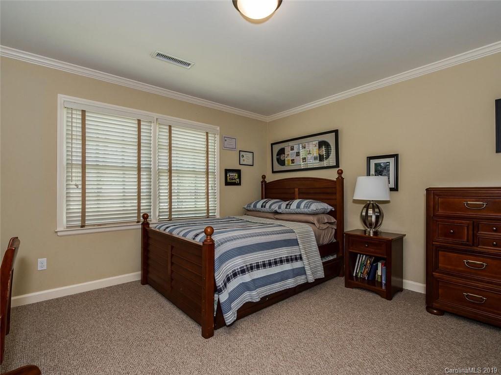 4101 Columbine Circle Charlotte NC 28211