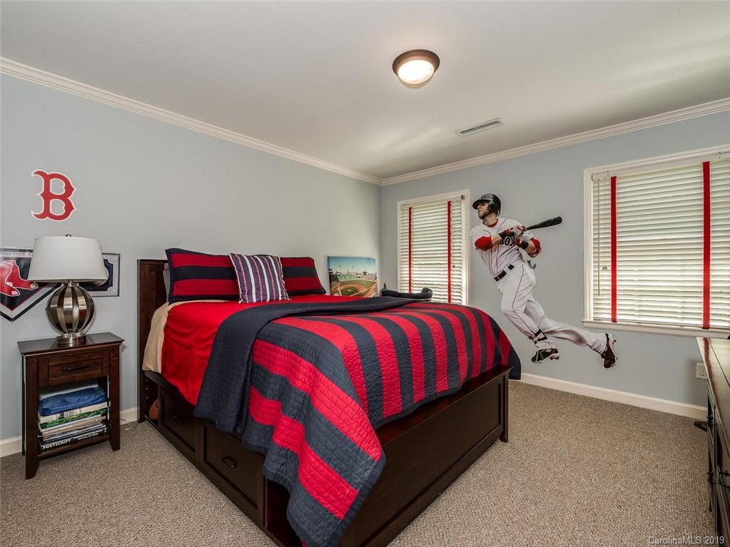 4101 Columbine Circle Charlotte NC 28211