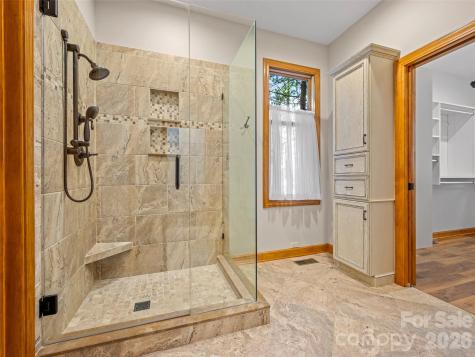 4 Wild Ivy Run Hendersonville NC 28739