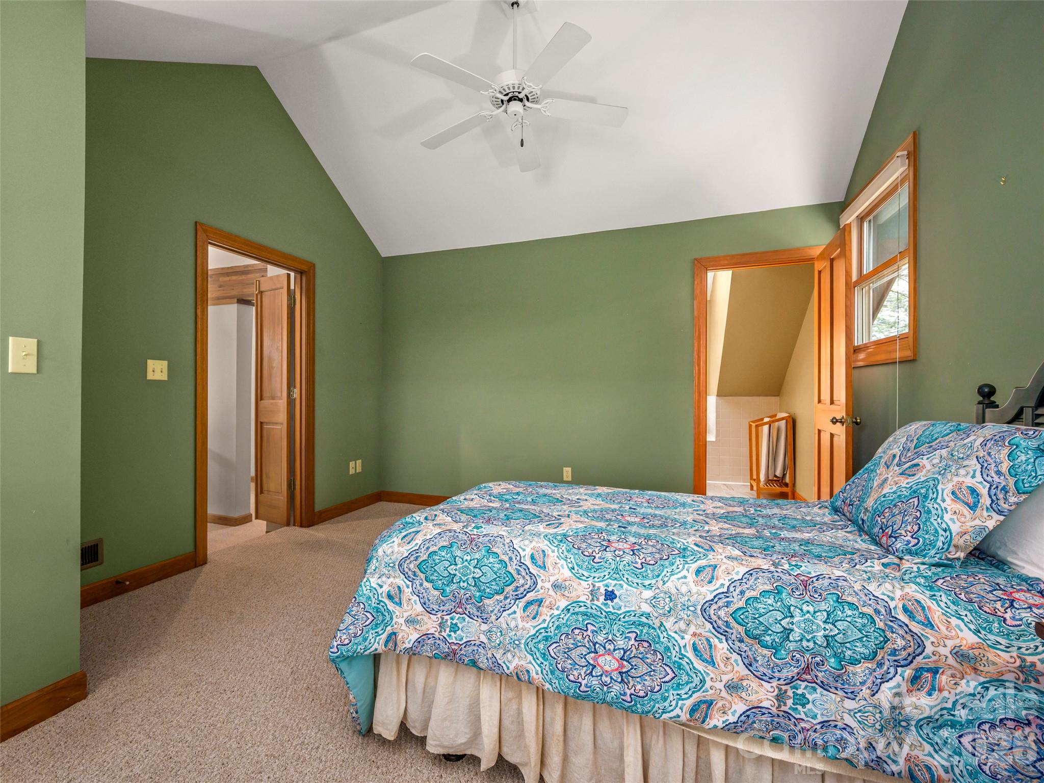 4 Wild Ivy Run Hendersonville NC 28739