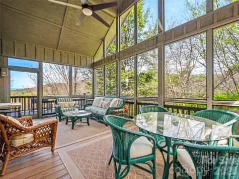 4 Wild Ivy Run Hendersonville NC 28739