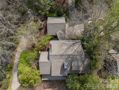 4 Wild Ivy Run Hendersonville NC 28739