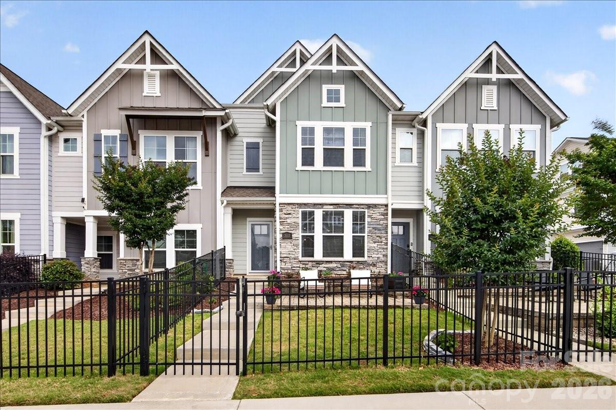 2510 Lydia Avenue Charlotte NC 28205