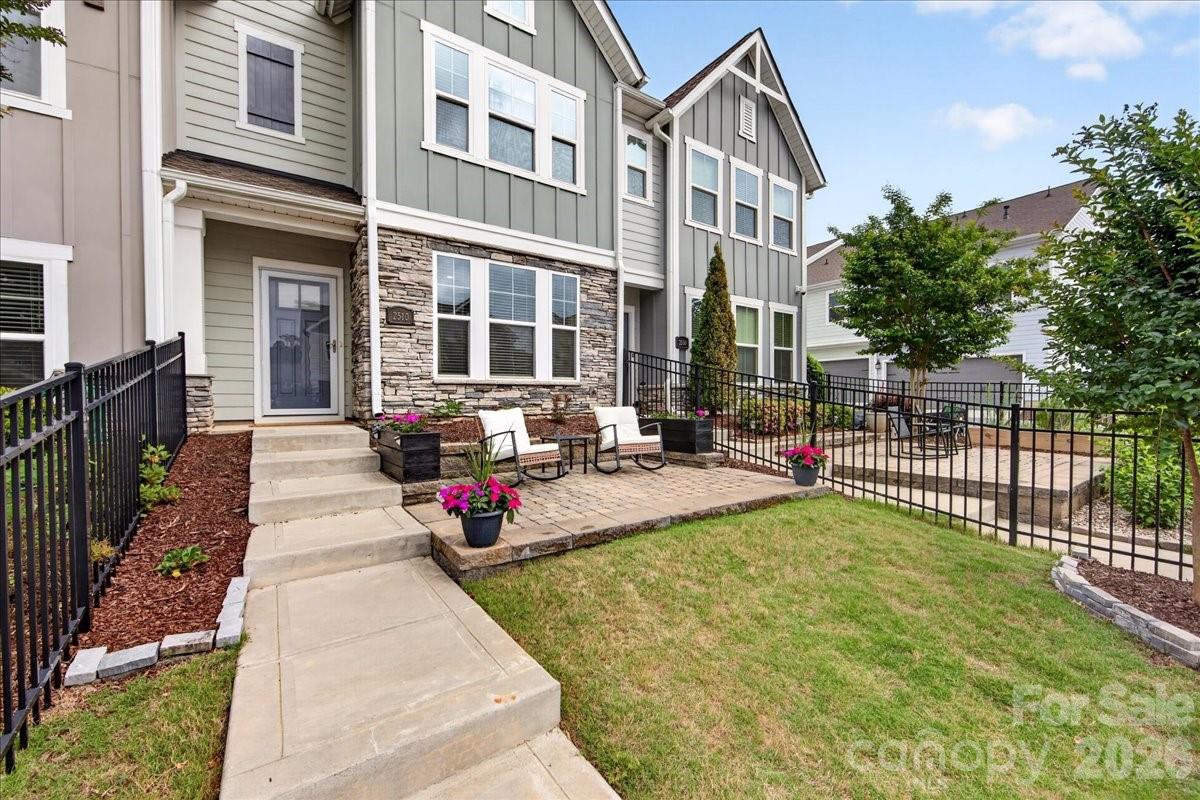 2510 Lydia Avenue Charlotte NC 28205