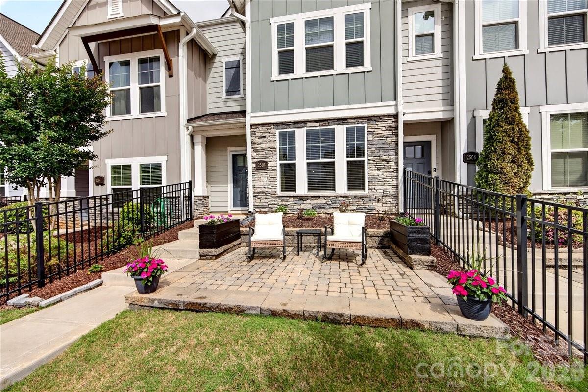 2510 Lydia Avenue Charlotte NC 28205