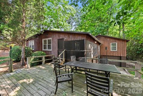 1589 Warf Road Lexington NC 27292