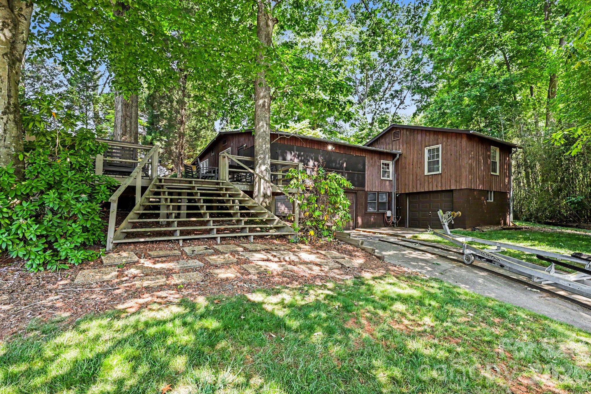 1589 Warf Road Lexington NC 27292