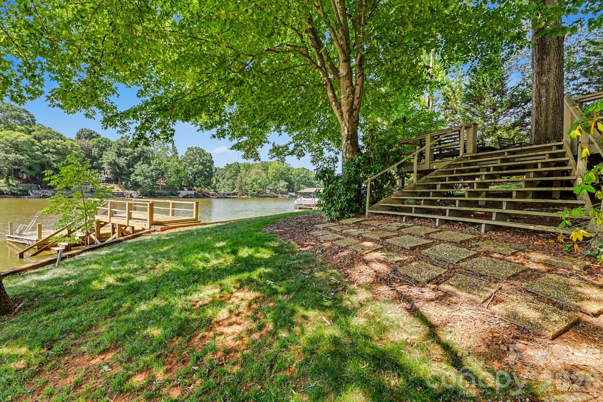 1589 Warf Road Lexington NC 27292