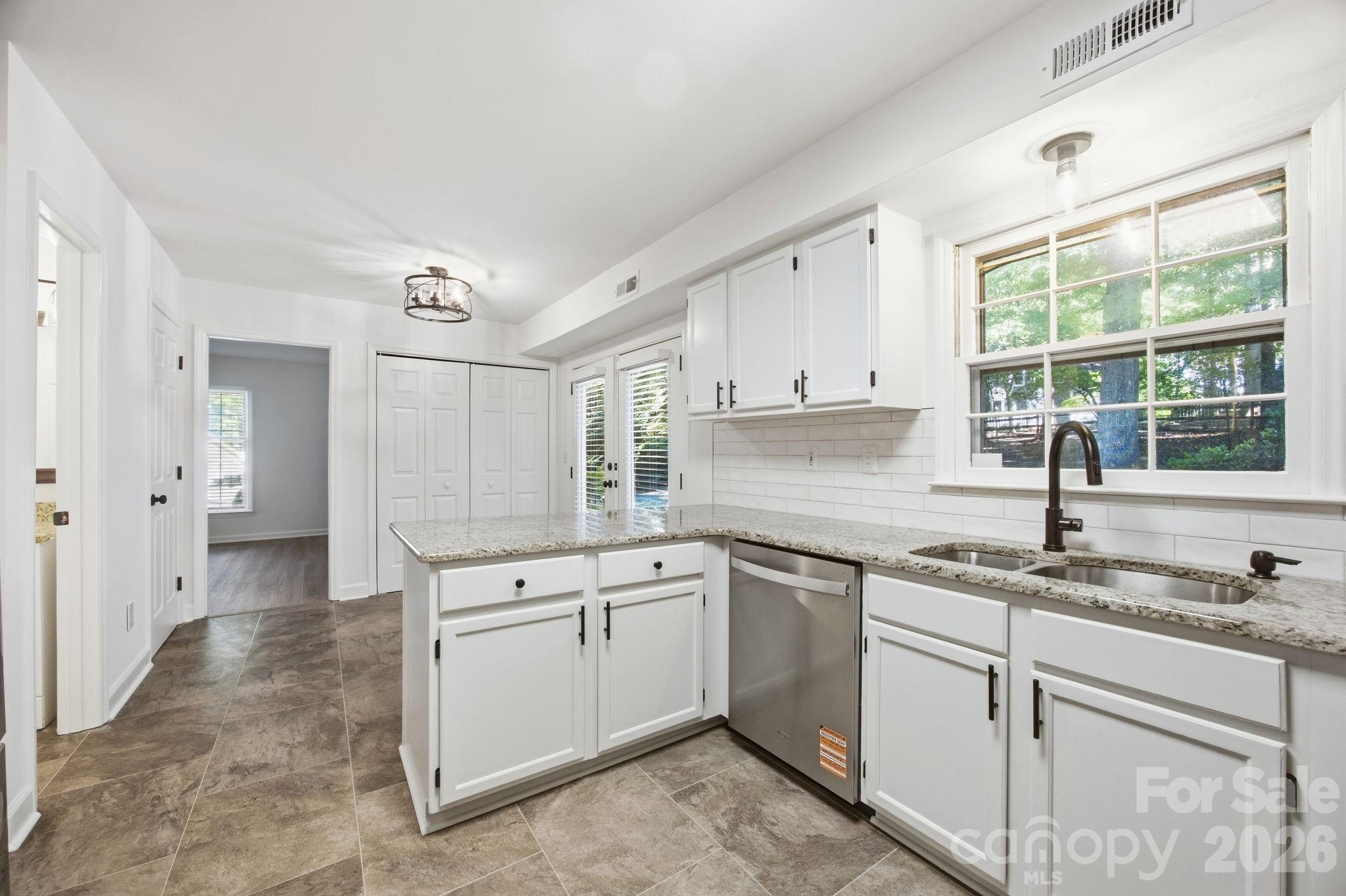405 Leighton Court Matthews NC 28105
