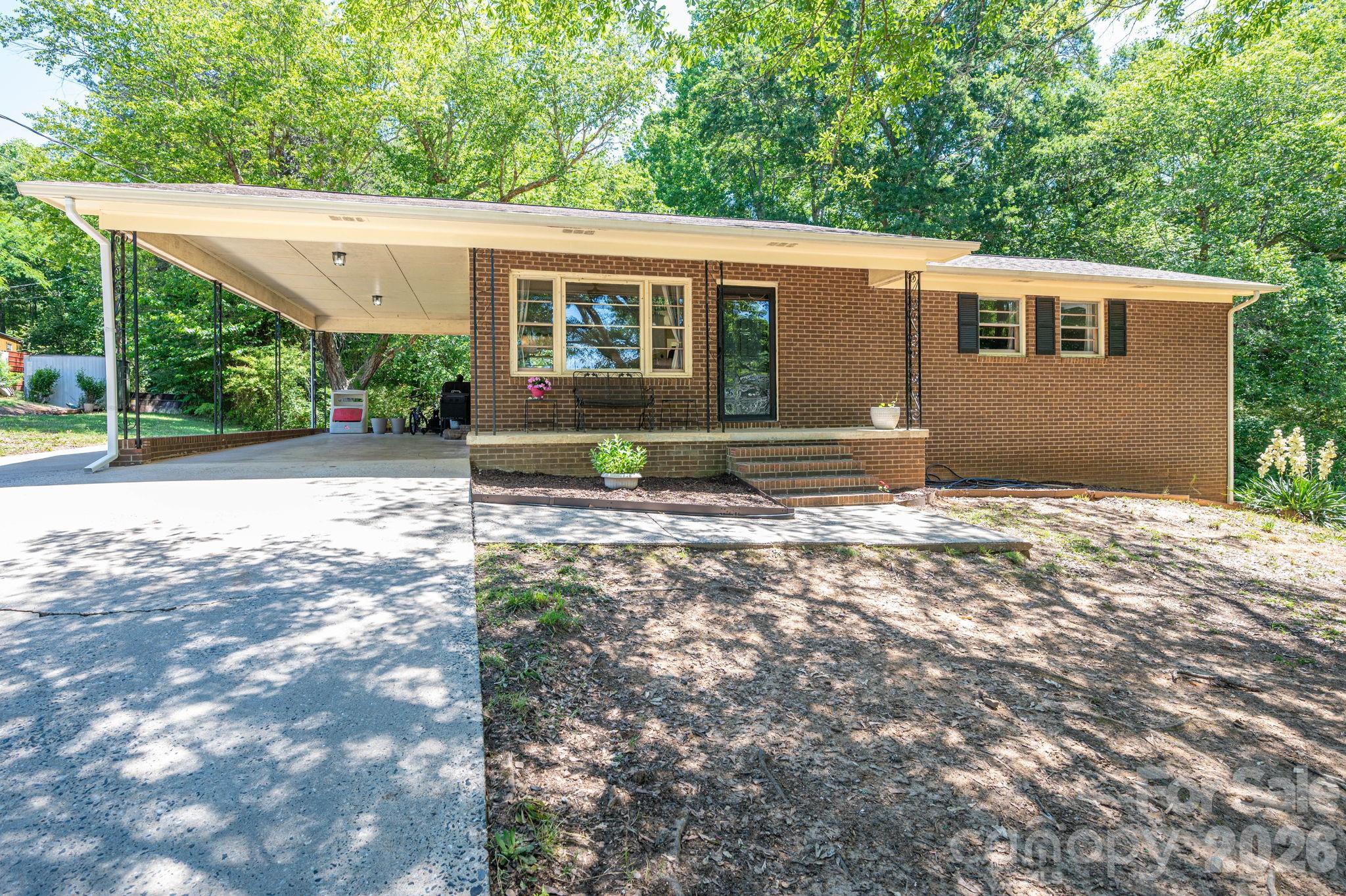 Shelby NC, 636 Poplar Drive