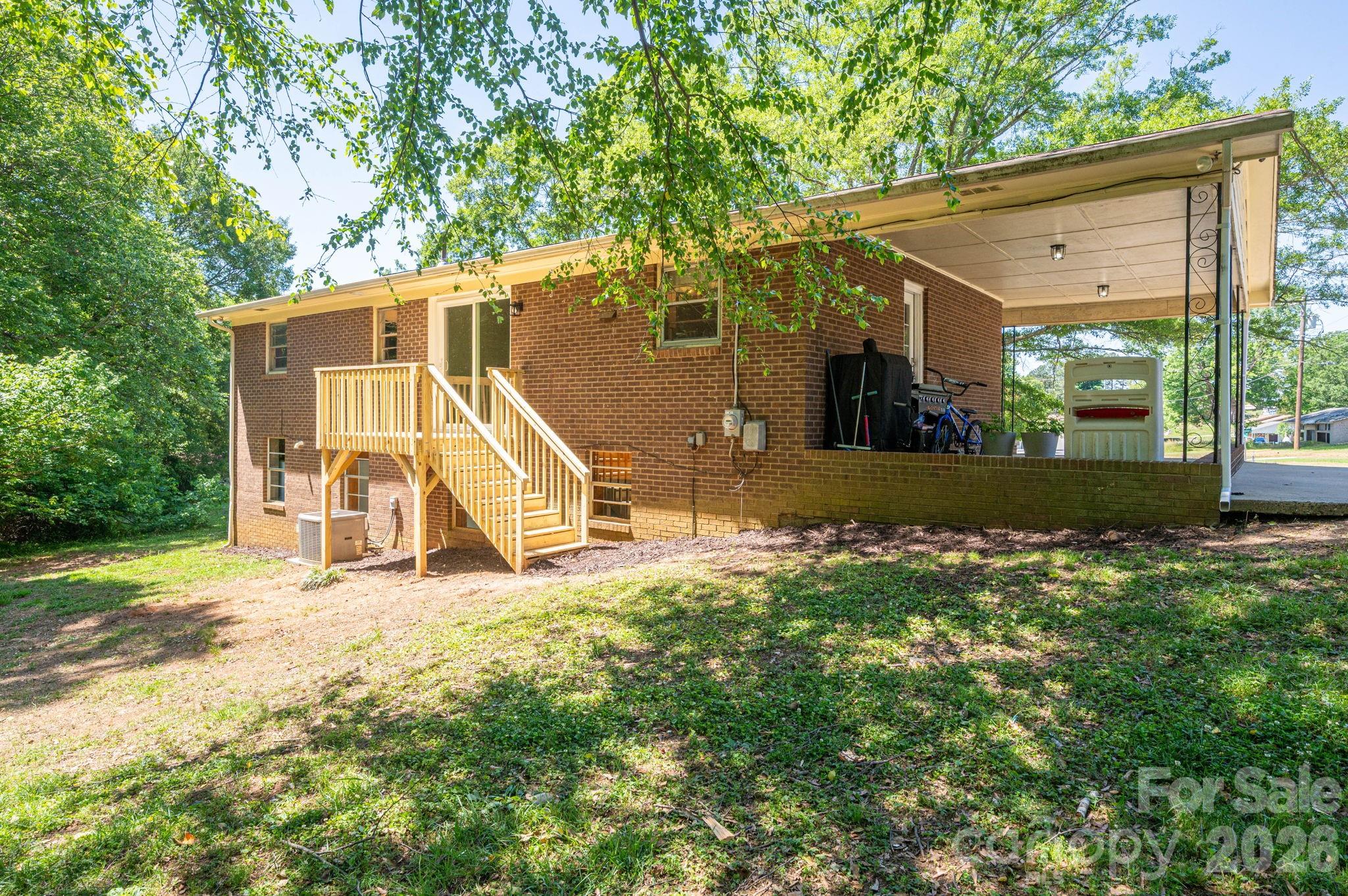 636 Poplar Drive Shelby NC 28152