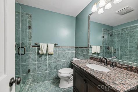 3908 Oak Hollow Court High Point NC 27265