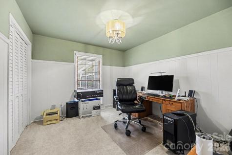 3908 Oak Hollow Court High Point NC 27265