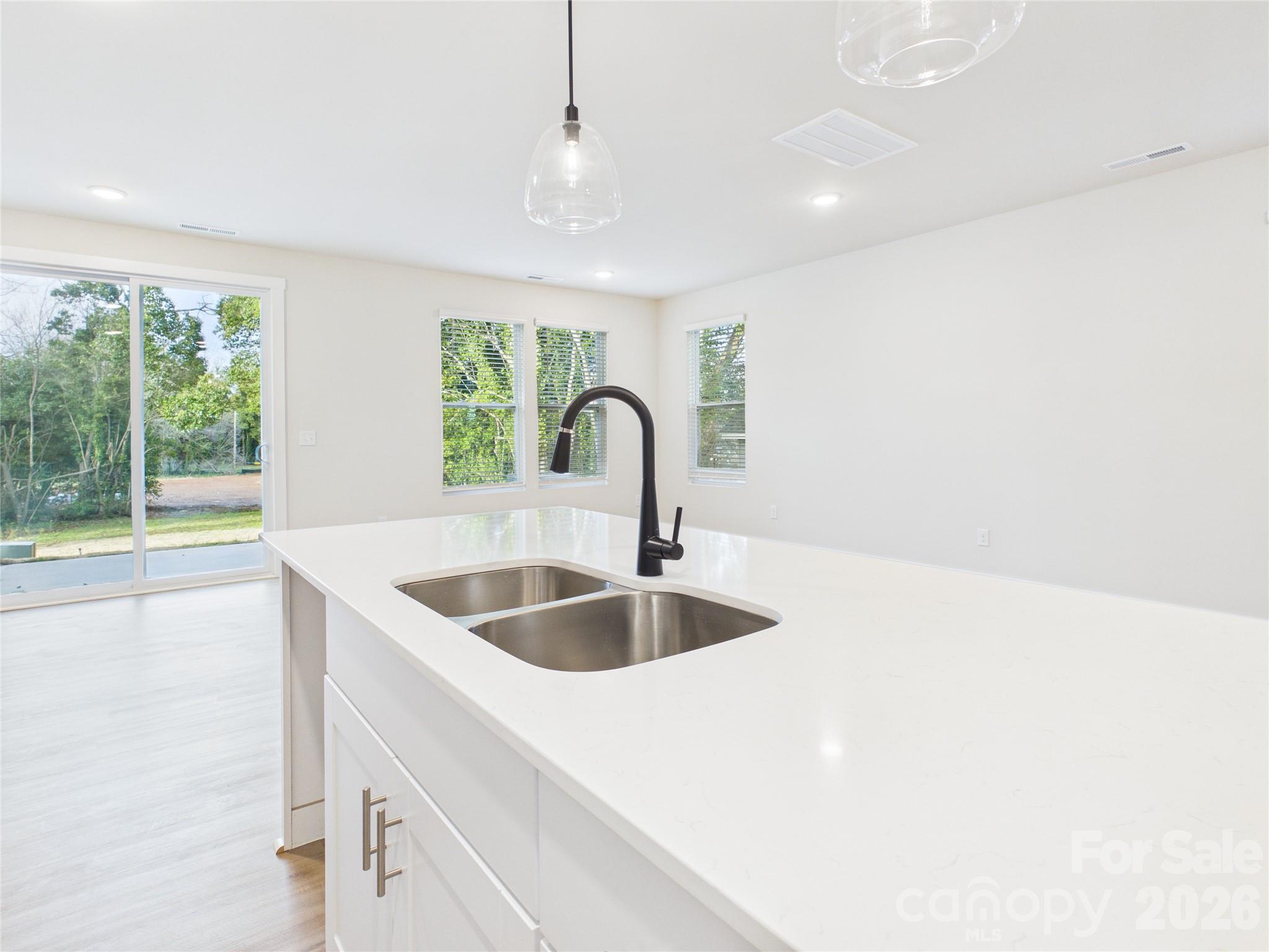 311 E King Street Kings Mountain NC 28086