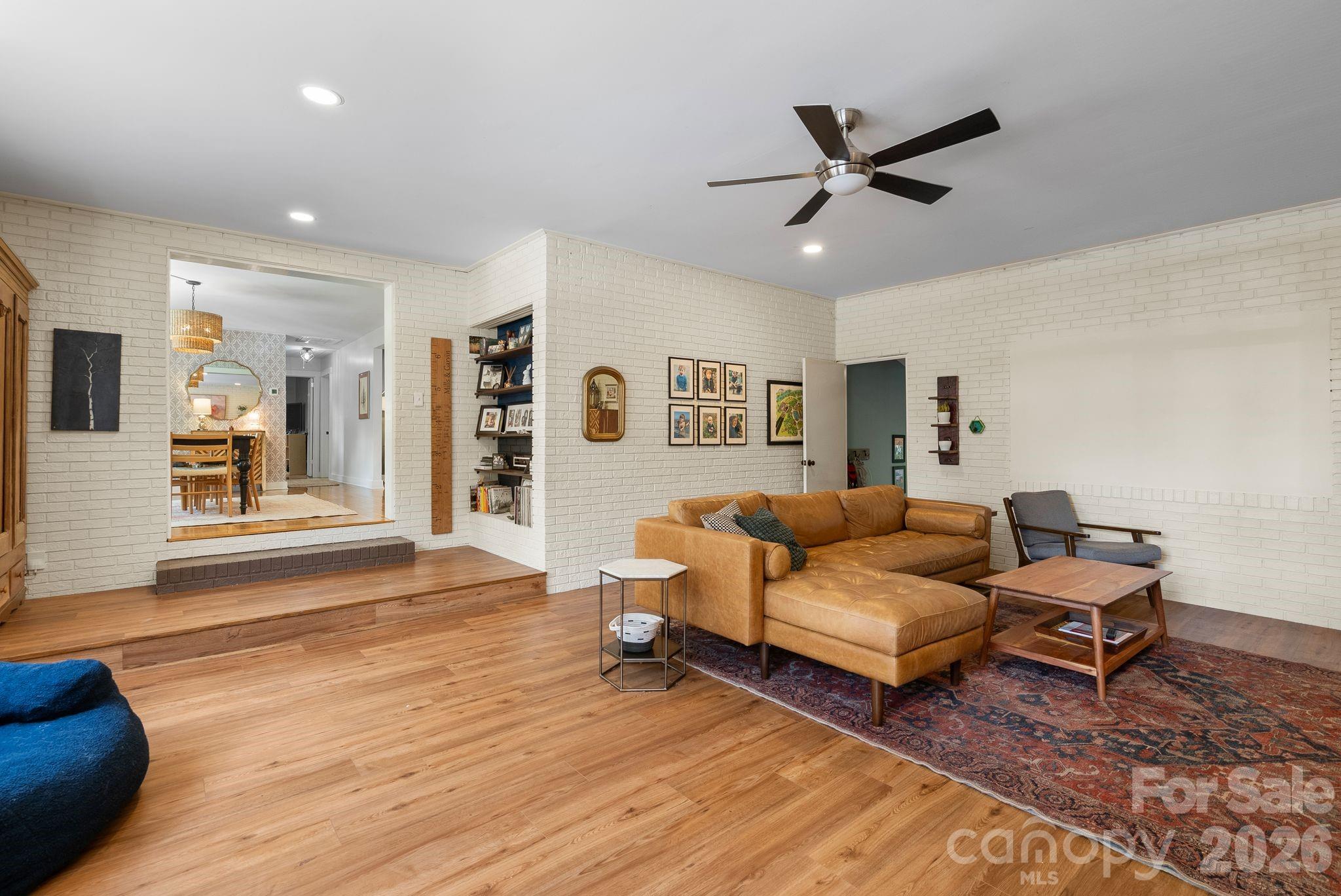 343 Oakview Park Road Asheville NC 28803