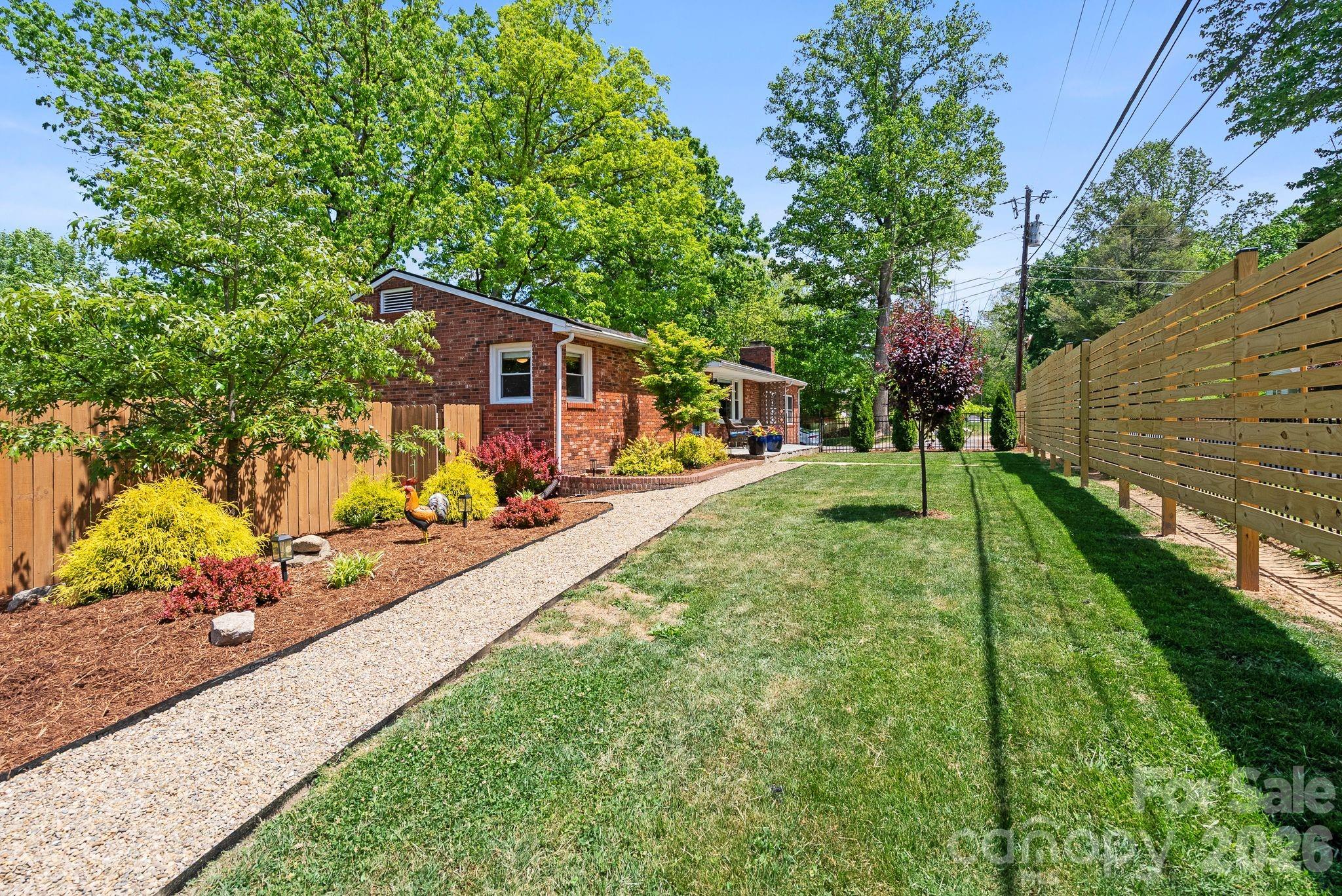 343 Oakview Park Road Asheville NC 28803