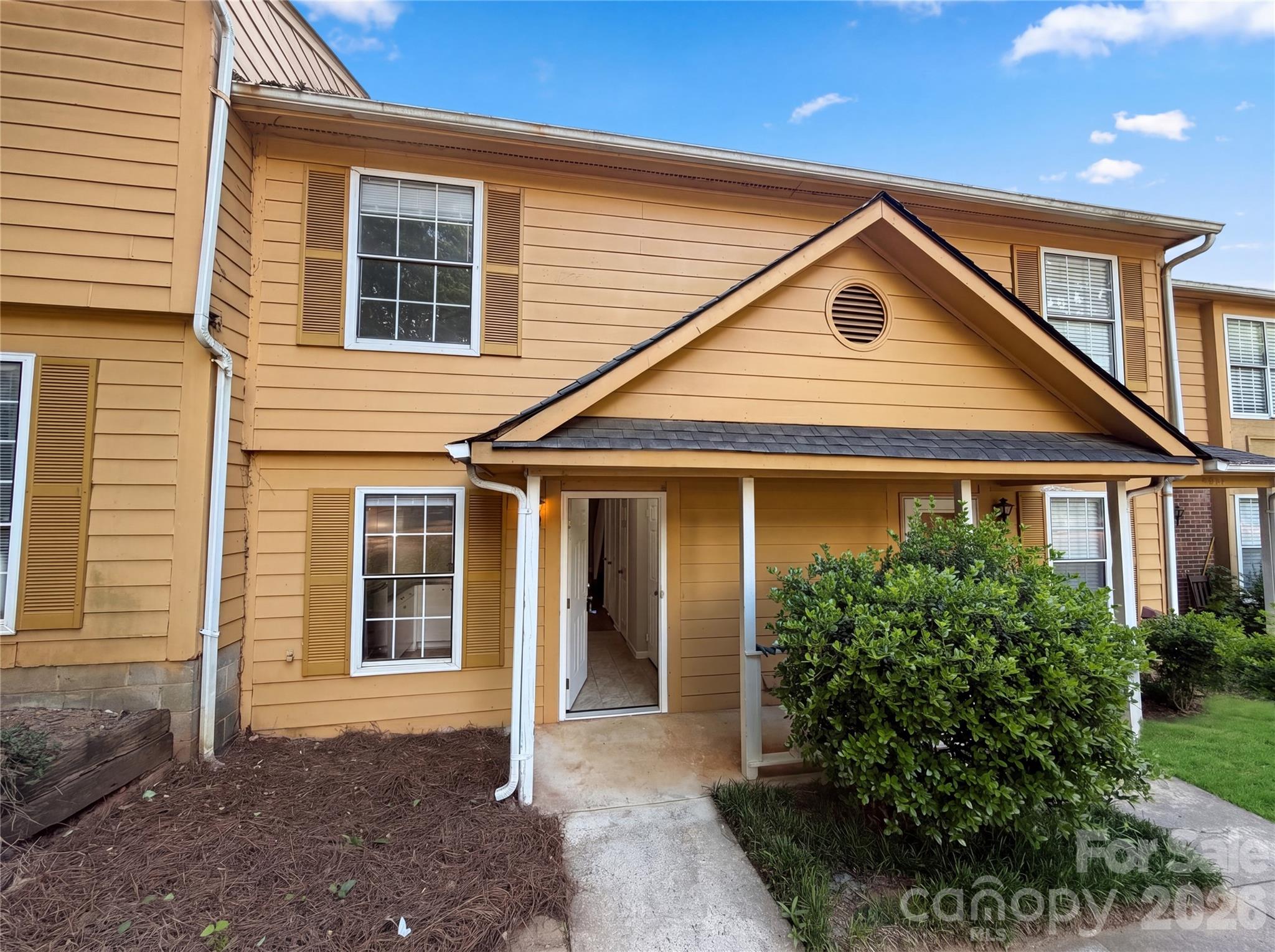 4037 Briarhill Drive Charlotte NC 28215