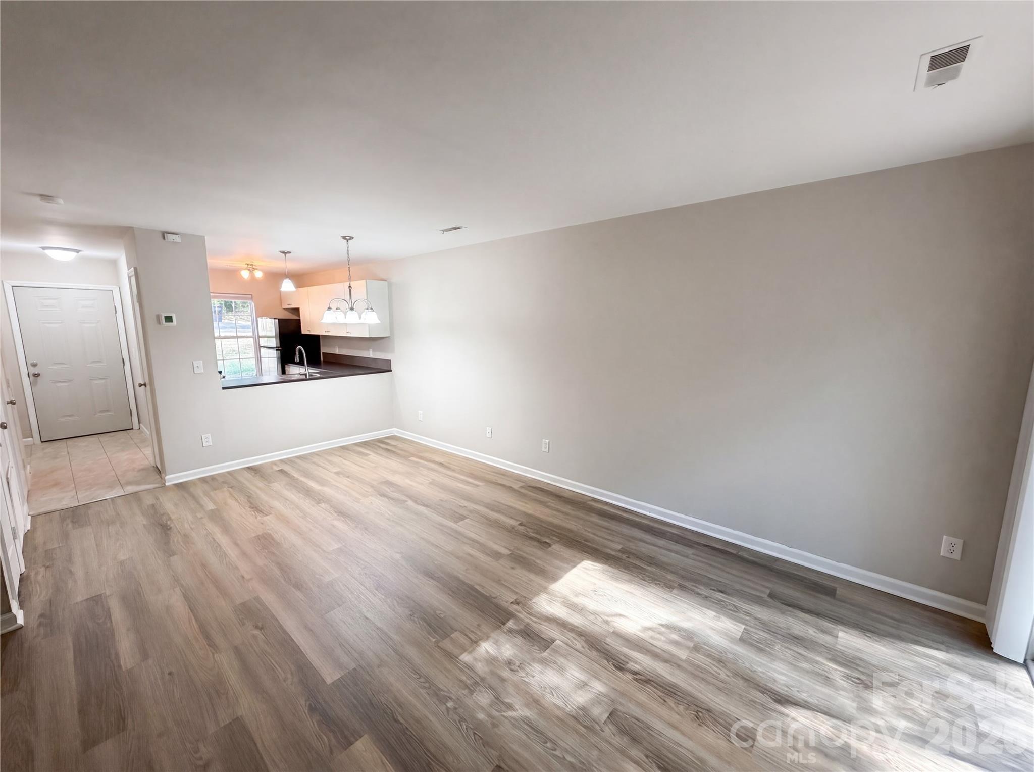 4037 Briarhill Drive Charlotte NC 28215