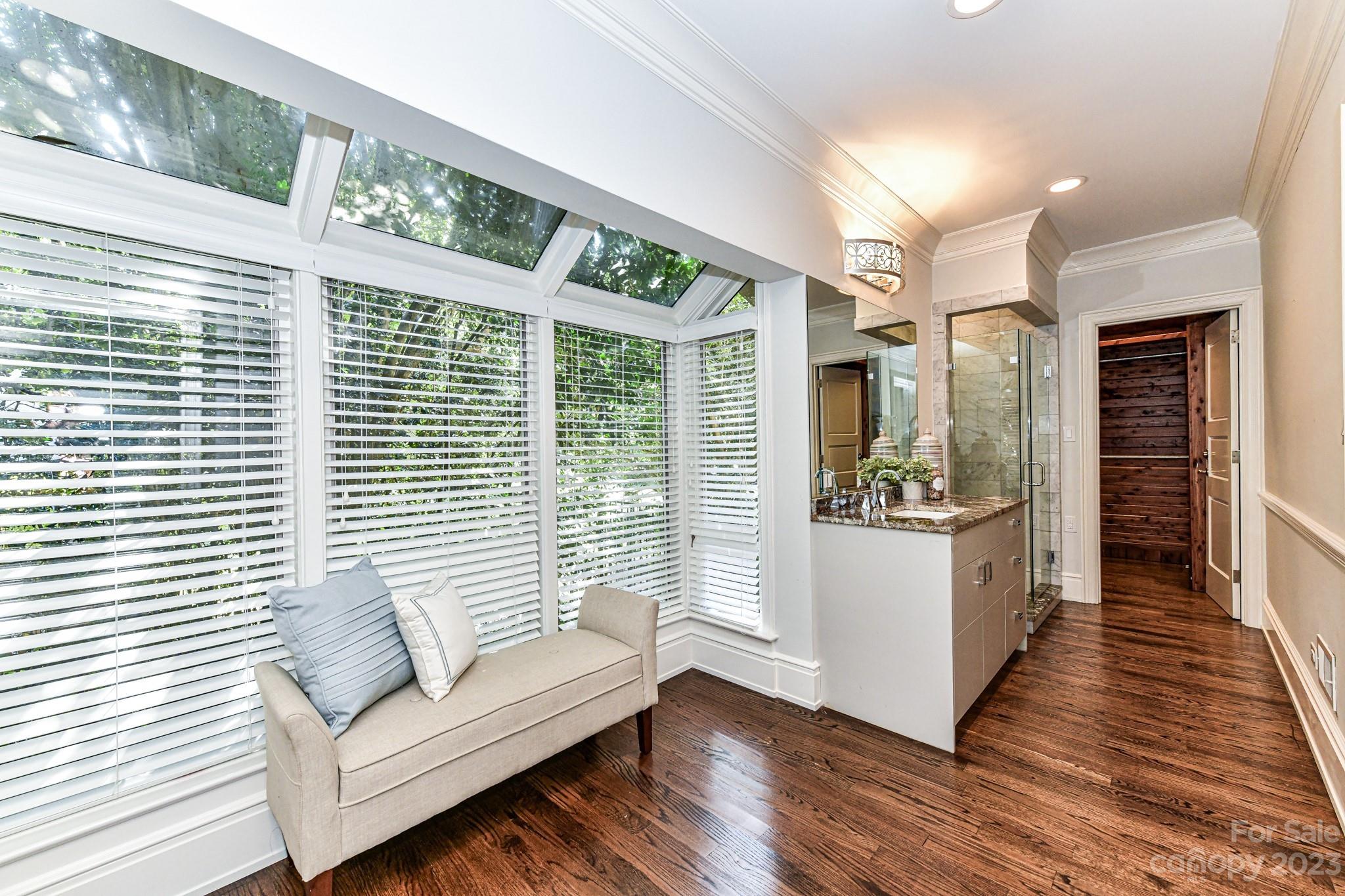 2216 Sherwood Avenue Charlotte NC 28207