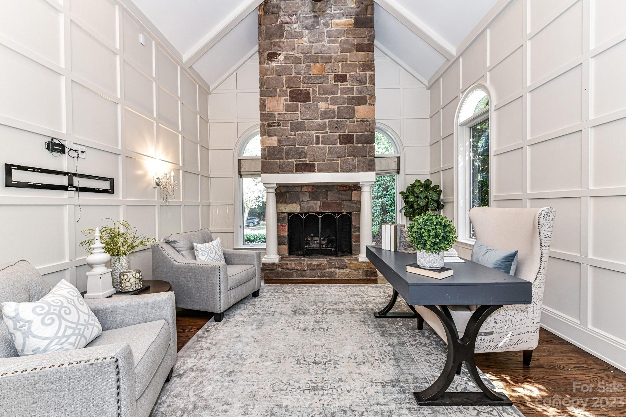 2216 Sherwood Avenue Charlotte NC 28207