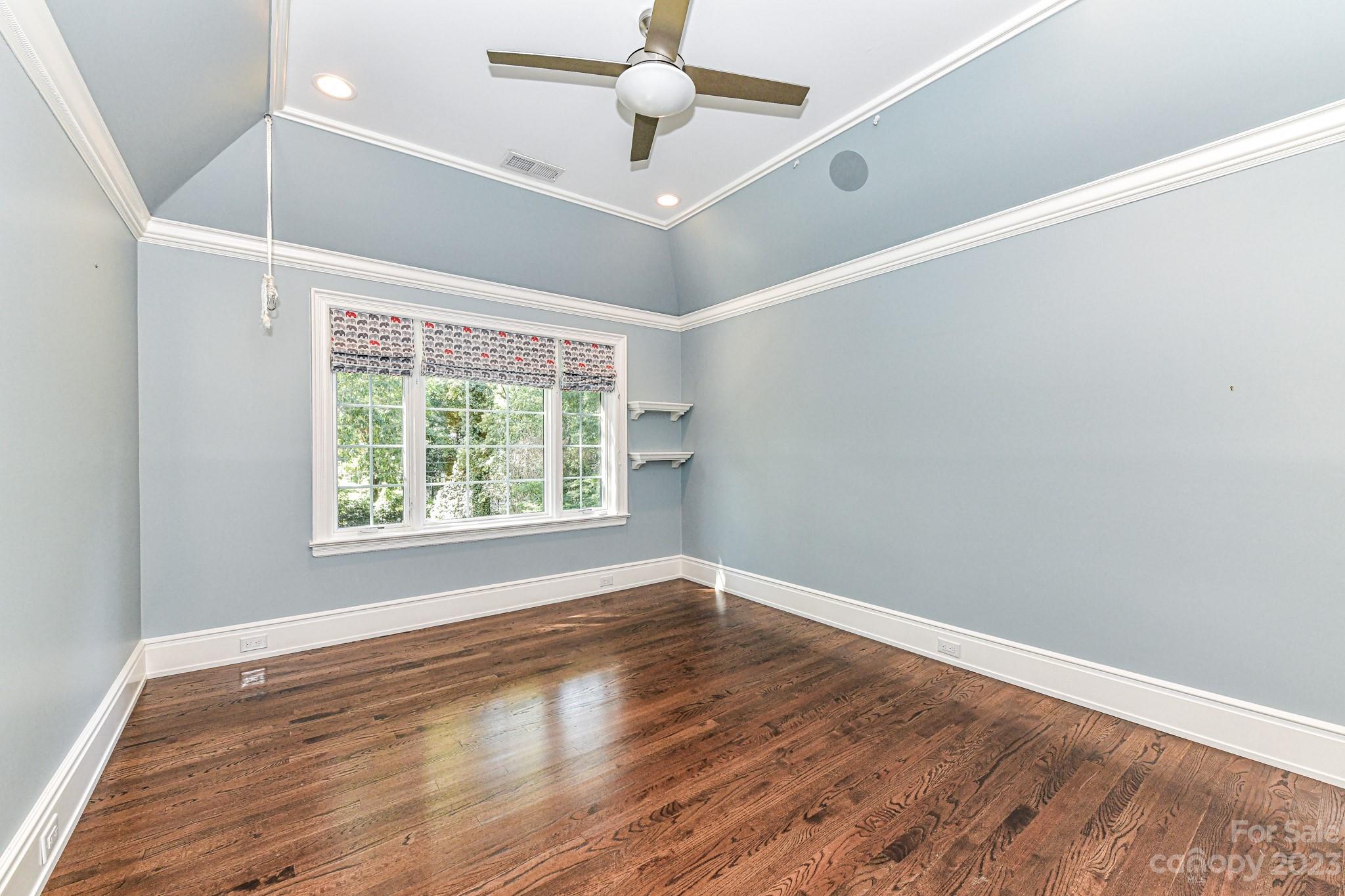 2216 Sherwood Avenue Charlotte NC 28207