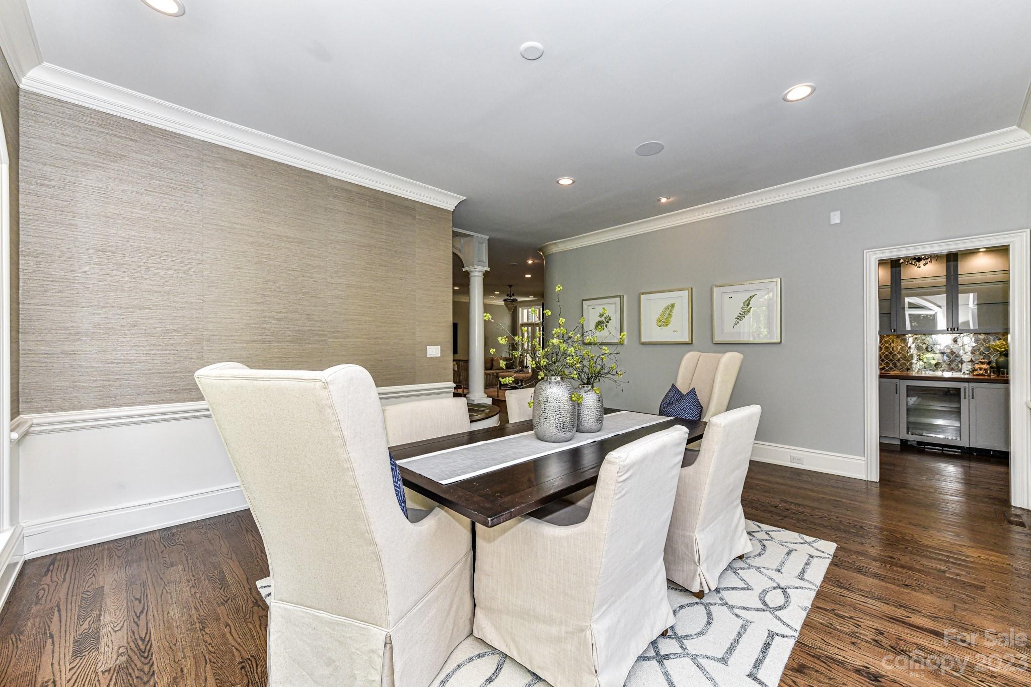 2216 Sherwood Avenue Charlotte NC 28207