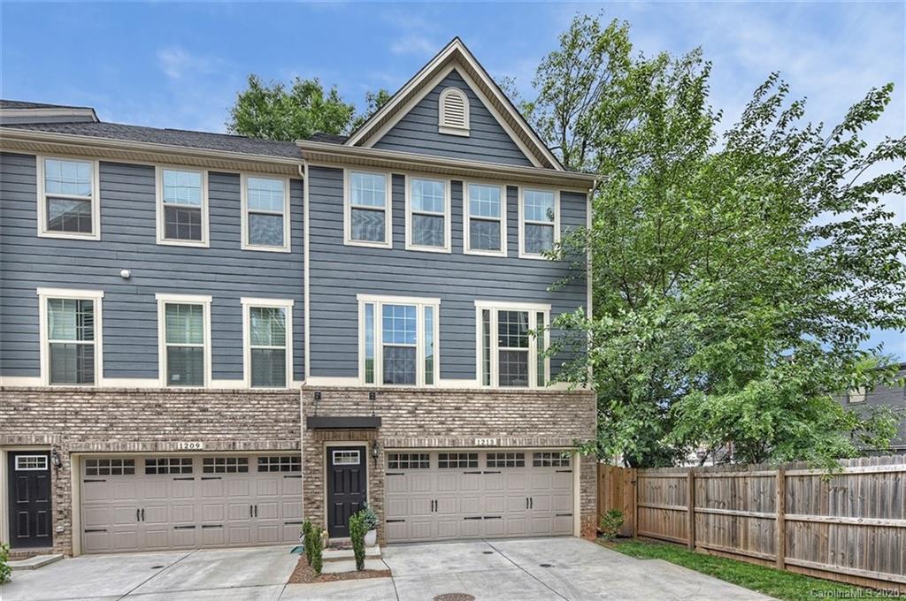 1213 Queen Lyon Court Charlotte NC 28205