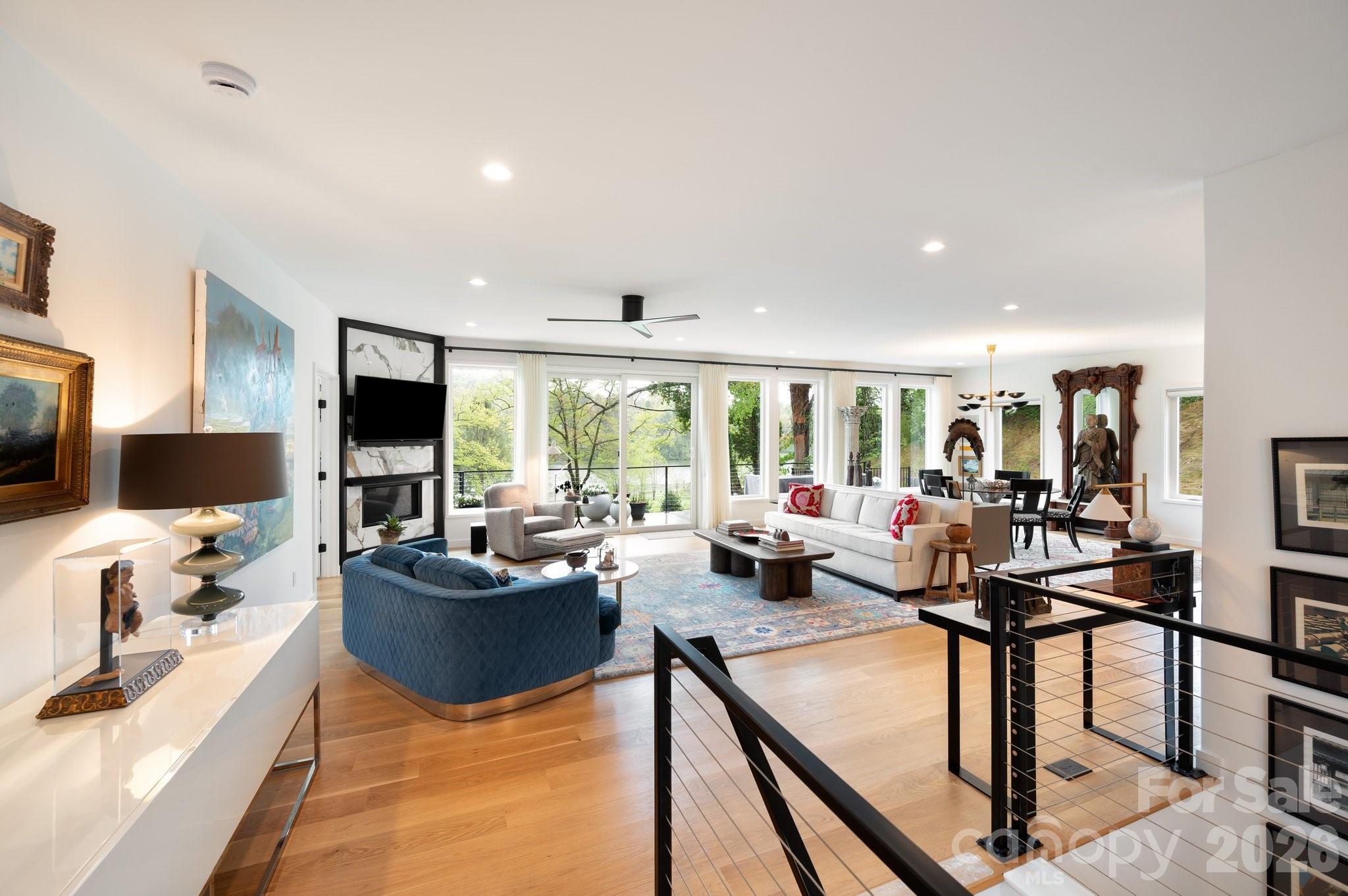 8 Midland Drive Asheville NC 28804