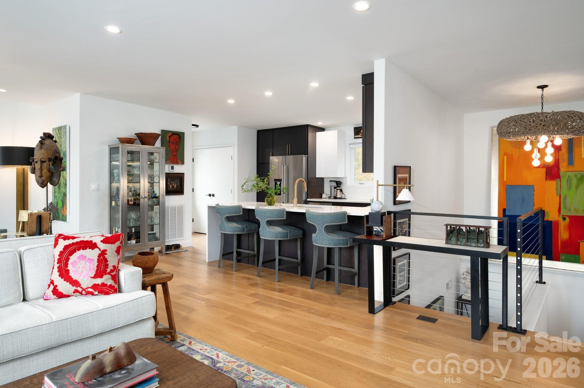 8 Midland Drive Asheville NC 28804