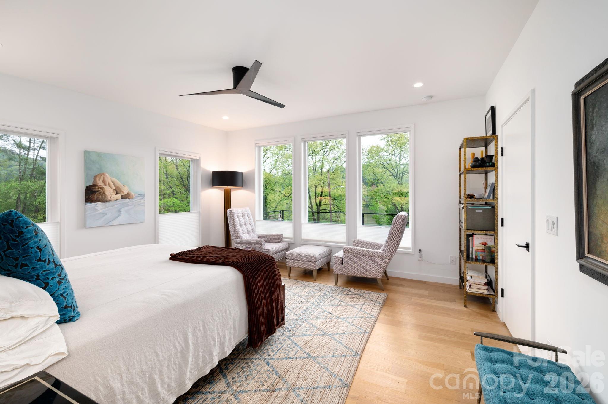 8 Midland Drive Asheville NC 28804