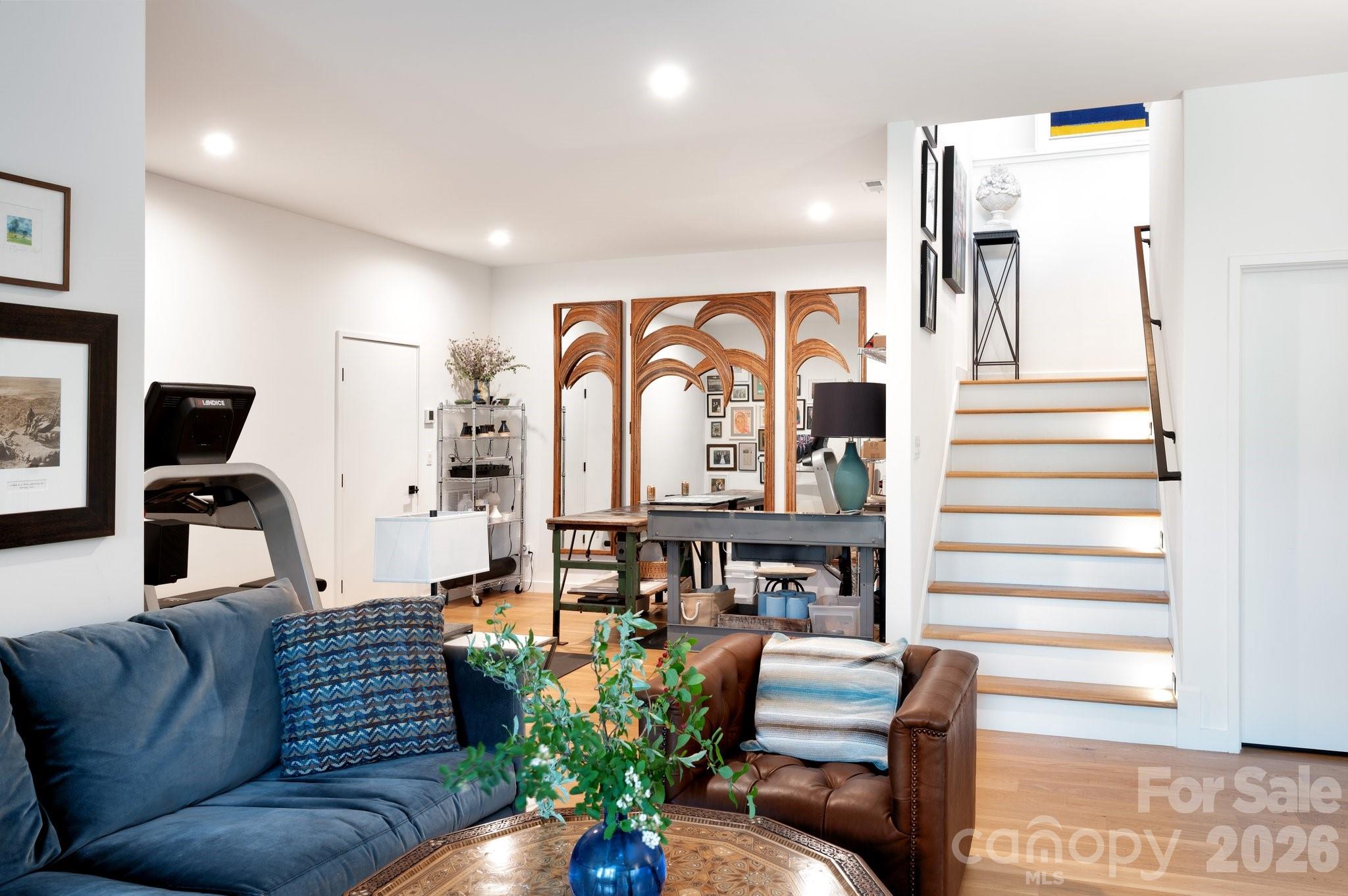 8 Midland Drive Asheville NC 28804