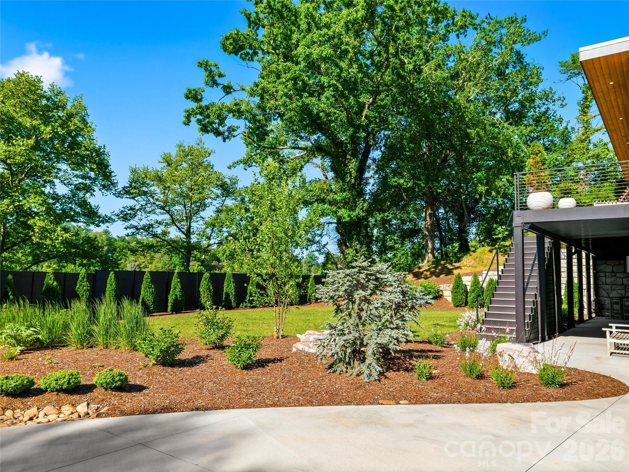 8 Midland Drive Asheville NC 28804