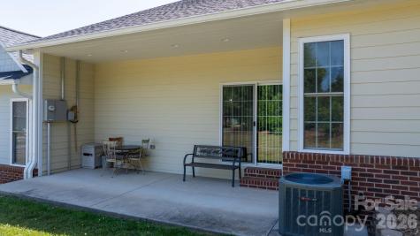 202 Ivy Court Morganton NC 28655